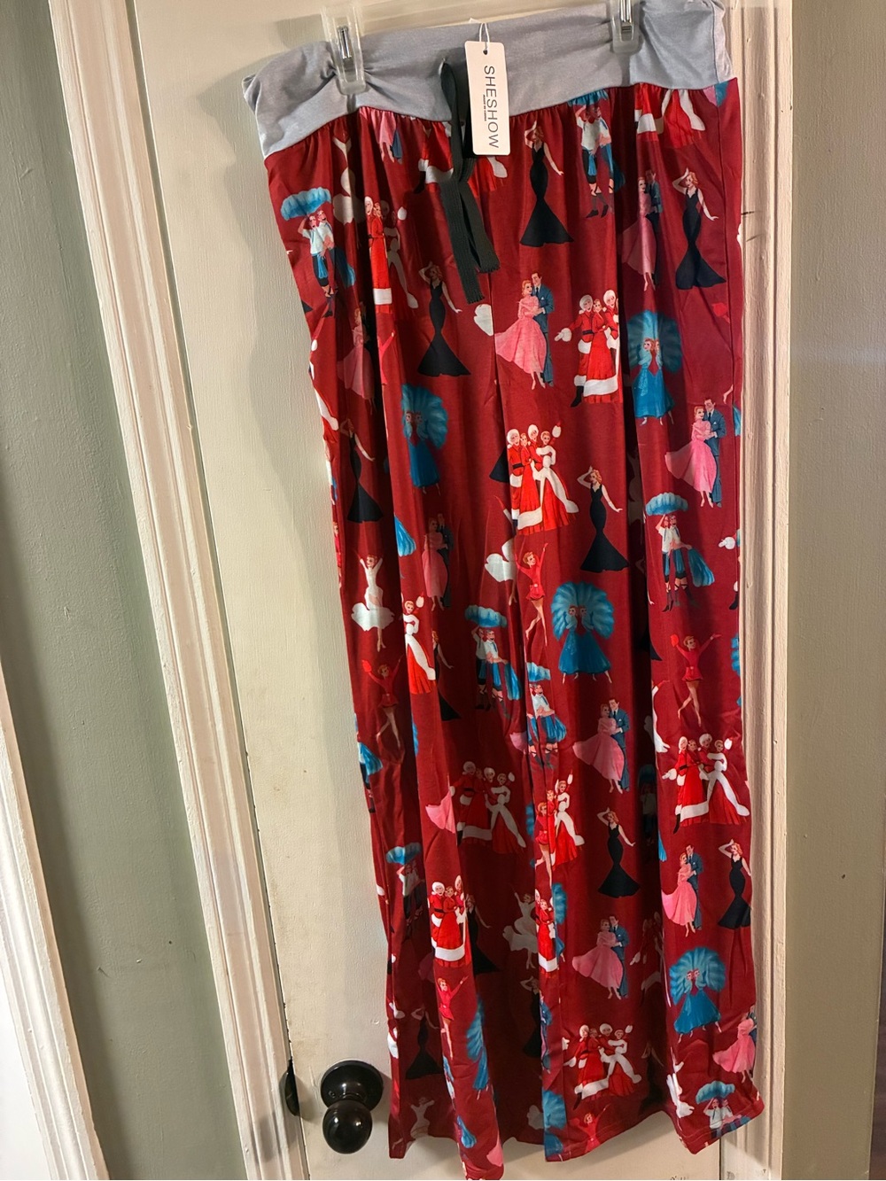 SOLD!! Sheshow Women’s Red Christmas Pajama Pants Size XL NWT